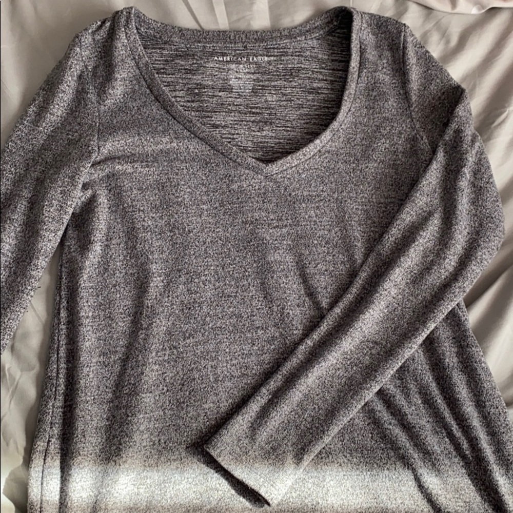 Grey American Eagle longsleeve